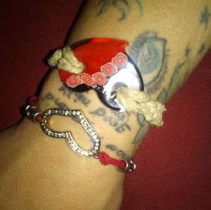Handmade macrame heart bracelet set